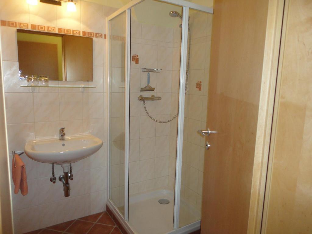Gaestezimmer Rieder Staatz Szoba fotó