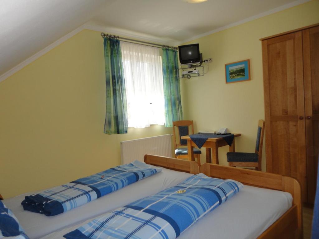 Gaestezimmer Rieder Staatz Szoba fotó